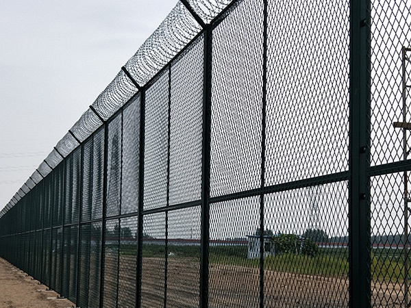 監獄鋼網墻圖片4 監獄鋼網墻圖片4