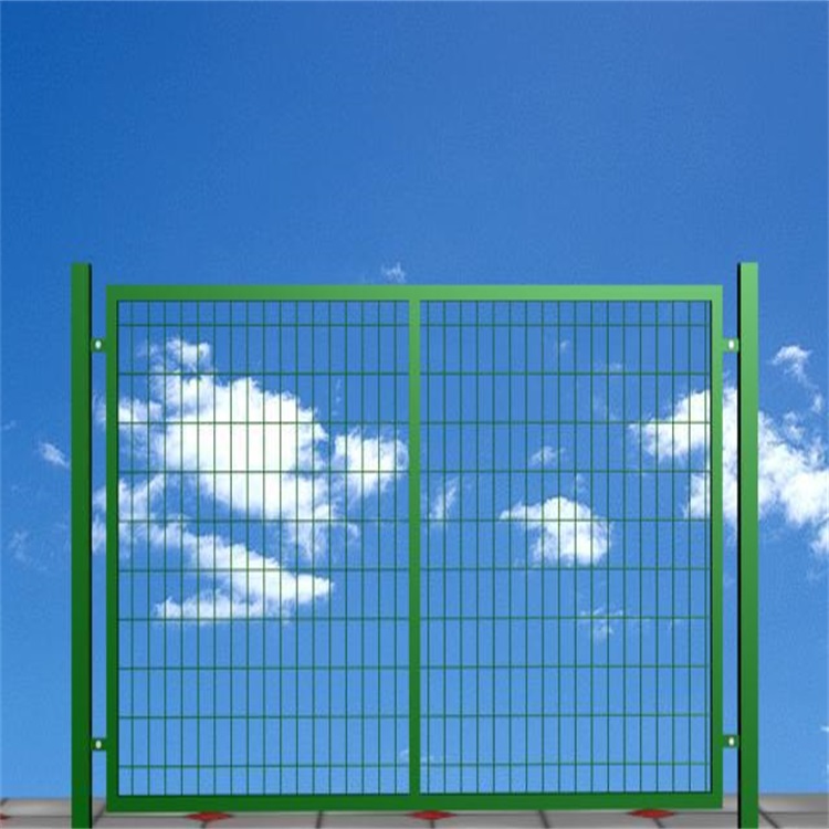 鐵絲網圍欄 鐵絲網圍欄