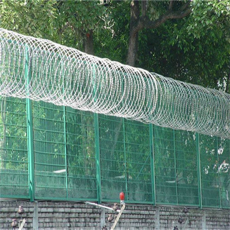 監獄圍墻加高隔離網 監獄圍墻加高隔離網