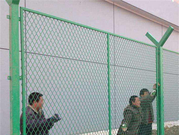 監(jiān)獄鋼網(wǎng)墻 監(jiān)獄鋼網(wǎng)墻
