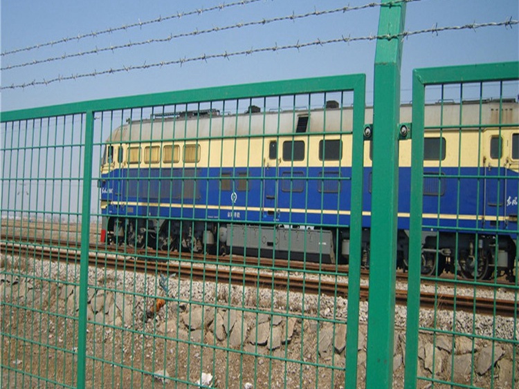 鐵路護(hù)欄網(wǎng) 鐵路護(hù)欄網(wǎng)