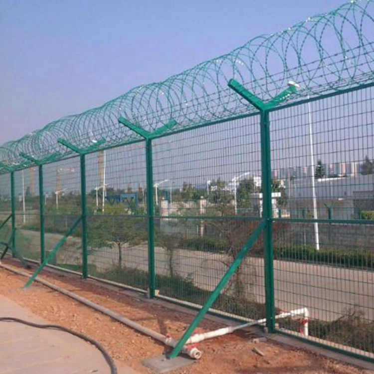 衡水民用機場圍欄網安裝效果圖片2 衡水民用機場圍欄網安裝效果圖片2