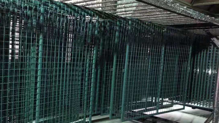 池塘圍護(hù)欄網(wǎng)18631858321 池塘圍護(hù)欄網(wǎng)18631858321