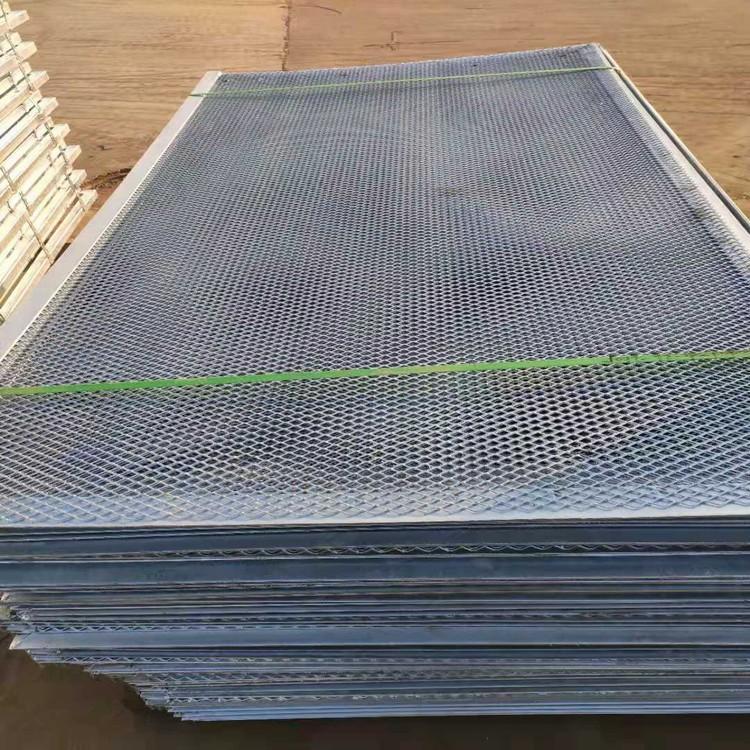 機場鋼板網圍界圖片3 機場鋼板網圍界圖片3