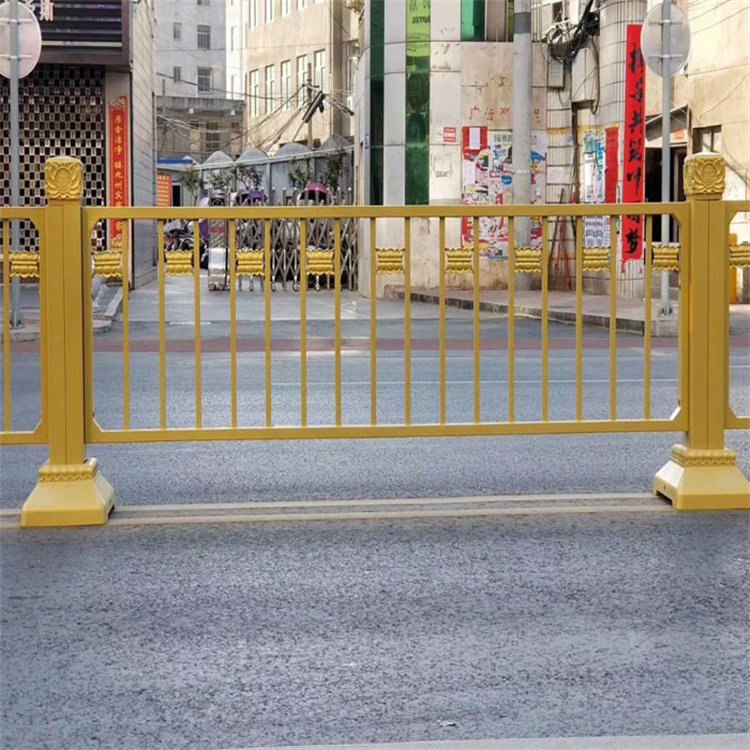 道路邊護(hù)欄圖片4 道路邊護(hù)欄圖片4